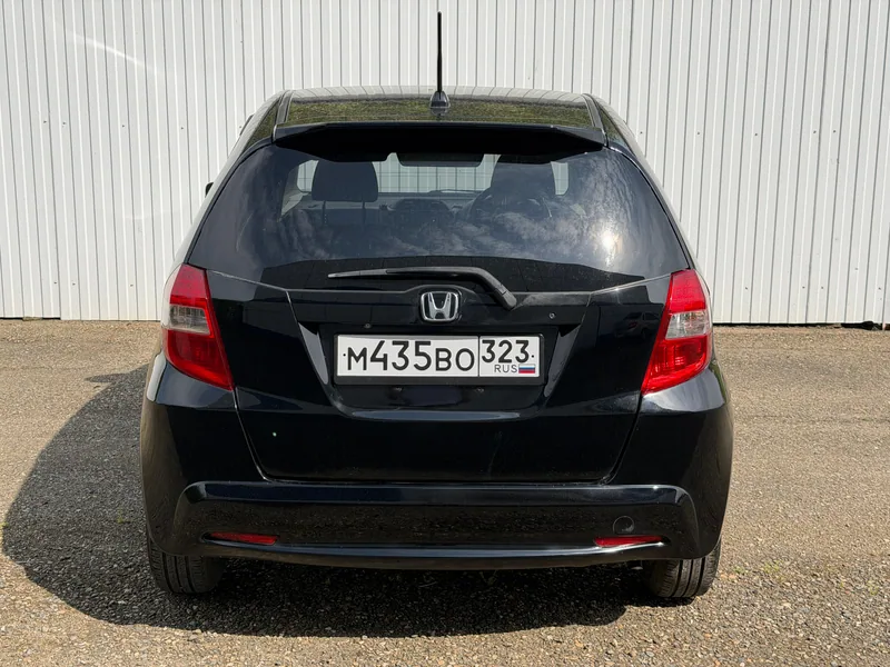Honda Fit 2013 — купить в автосалоне «Алмаз Авто», ст. Динская — фото 7