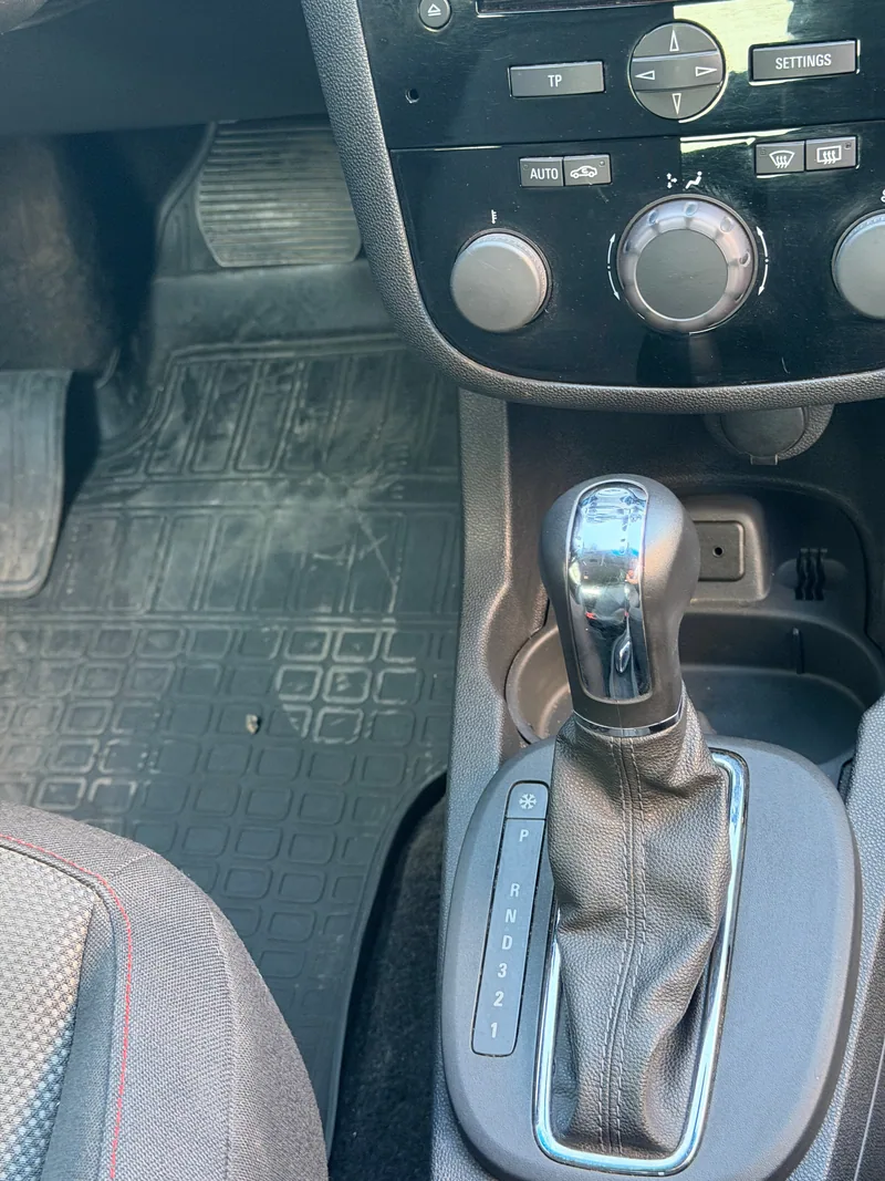 Opel Corsa 2013 — купить в автосалоне «Алмаз Авто», ст. Динская — фото 14