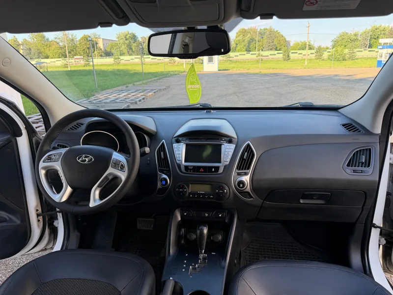 Hyundai ix35 2011 — купить в автосалоне «Алмаз Авто», ст. Динская — фото 11