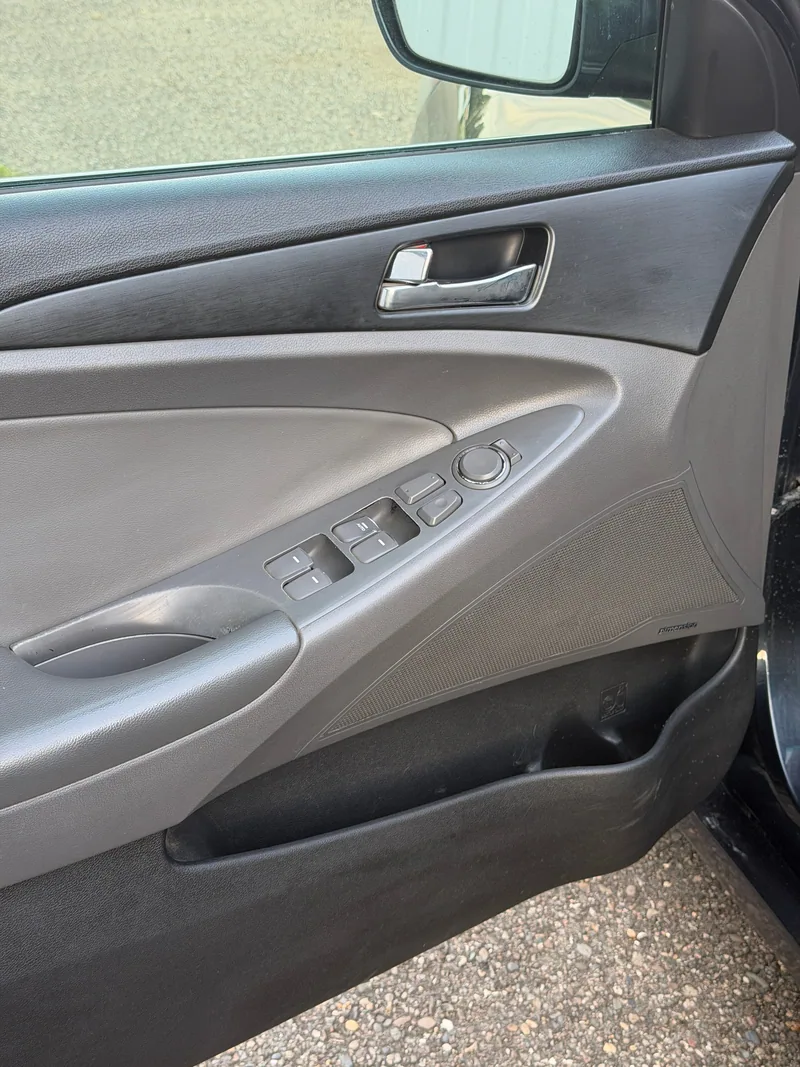 Hyundai Sonata 2011 — купить в автосалоне «Алмаз Авто», ст. Динская — фото 19