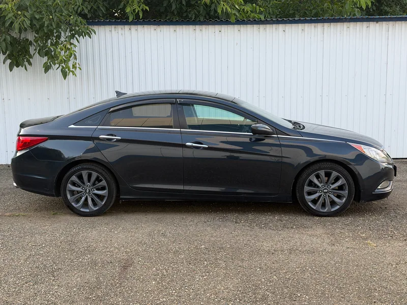 Hyundai Sonata 2011 — купить в автосалоне «Алмаз Авто», ст. Динская — фото 2