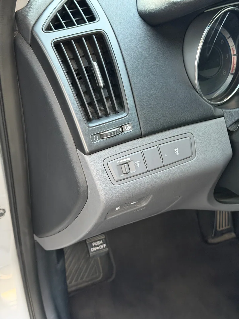Hyundai Sonata 2010 — купить в автосалоне «Алмаз Авто», ст. Динская — фото 15