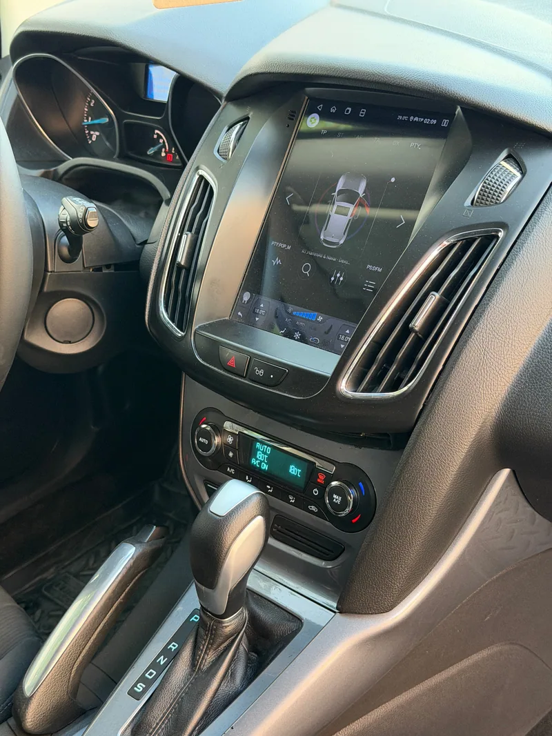 Ford Focus 2011 — купить в автосалоне «Алмаз Авто», ст. Динская — фото 10