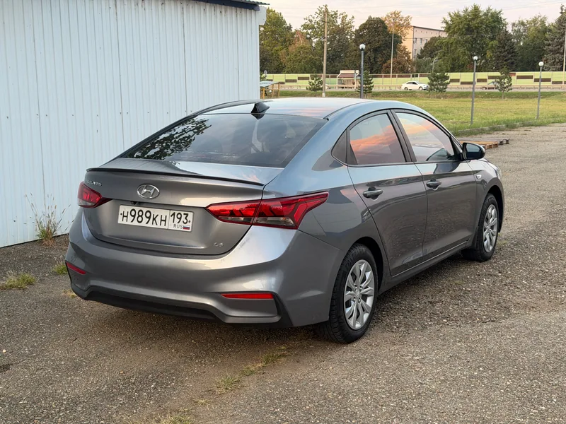 Hyundai Solaris 2019 — купить в автосалоне «Алмаз Авто», ст. Динская — фото 3