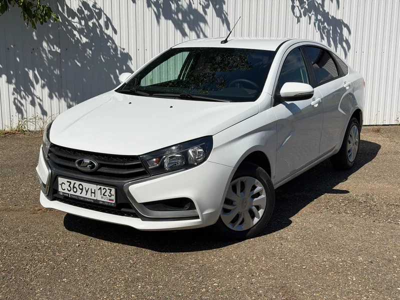 ВАЗ (LADA) Vesta 2018 — купить в автосалоне «Алмаз Авто», ст. Динская — фото 7