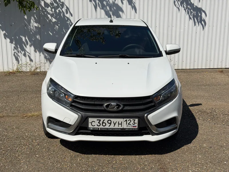 ВАЗ (LADA) Vesta 2018 — купить в автосалоне «Алмаз Авто», ст. Динская — фото 8