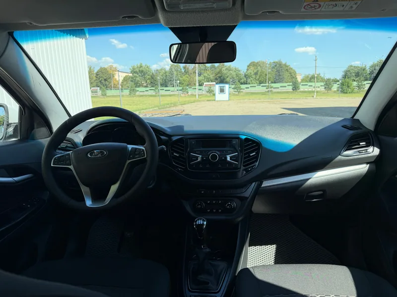 ВАЗ (LADA) Vesta 2018 — купить в автосалоне «Алмаз Авто», ст. Динская — фото 9