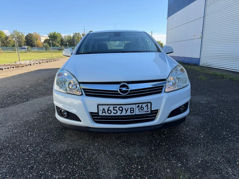 Opel Astra 2014 — купить в автосалоне «Алмаз Авто», ст. Динская — фото 8