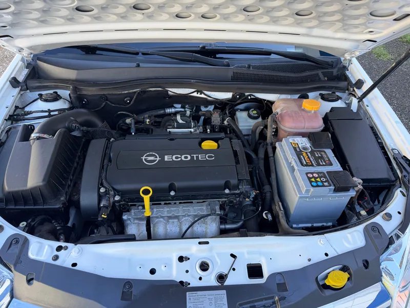 Opel Astra 2014 — купить в автосалоне «Алмаз Авто», ст. Динская — фото 17