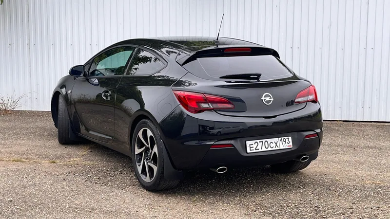 Opel Astra GTC 2014 — купить в автосалоне «Алмаз Авто», ст. Динская — фото 7