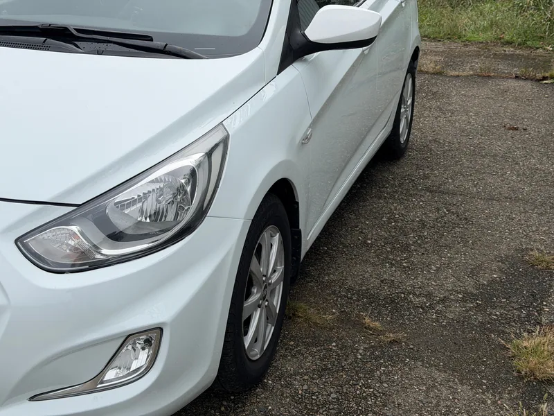 Hyundai Solaris 2013 — купить в автосалоне «Алмаз Авто», ст. Динская — фото 9