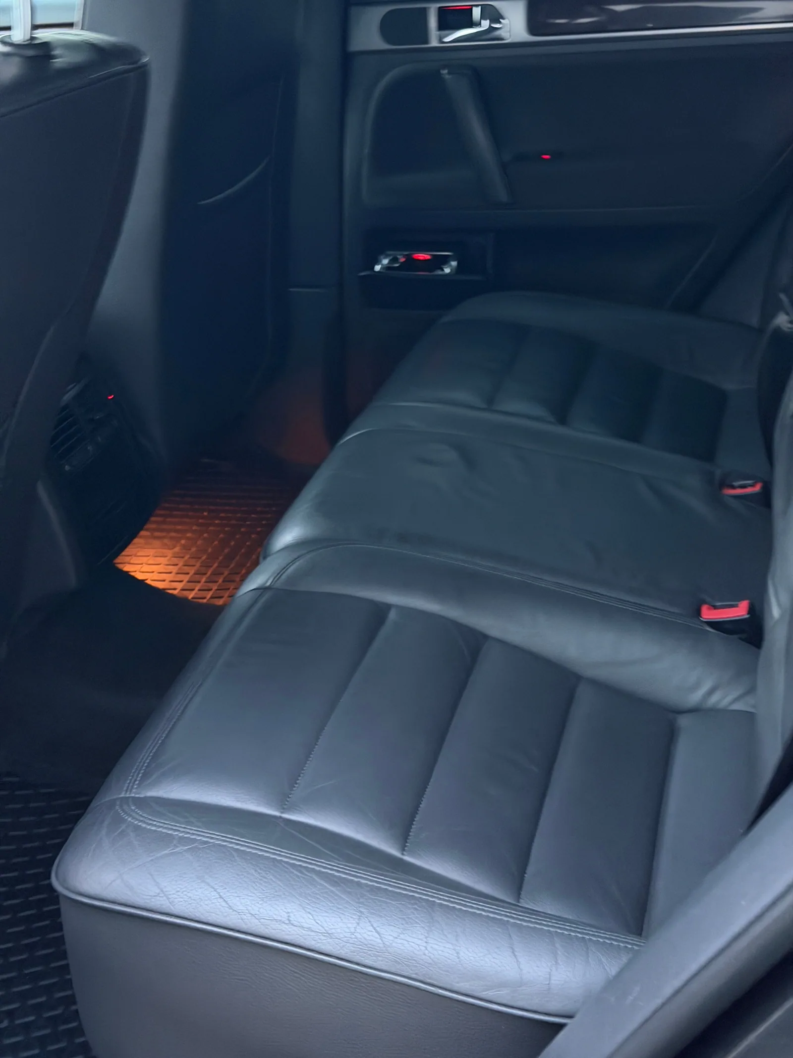 Volkswagen Touareg 2006 — купить в автосалоне «Алмаз Авто», ст. Динская — фото 15