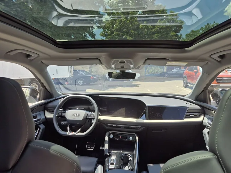 Audi Q5L 2026 — купить в автосалоне «Алмаз Авто», ст. Динская — фото 18
