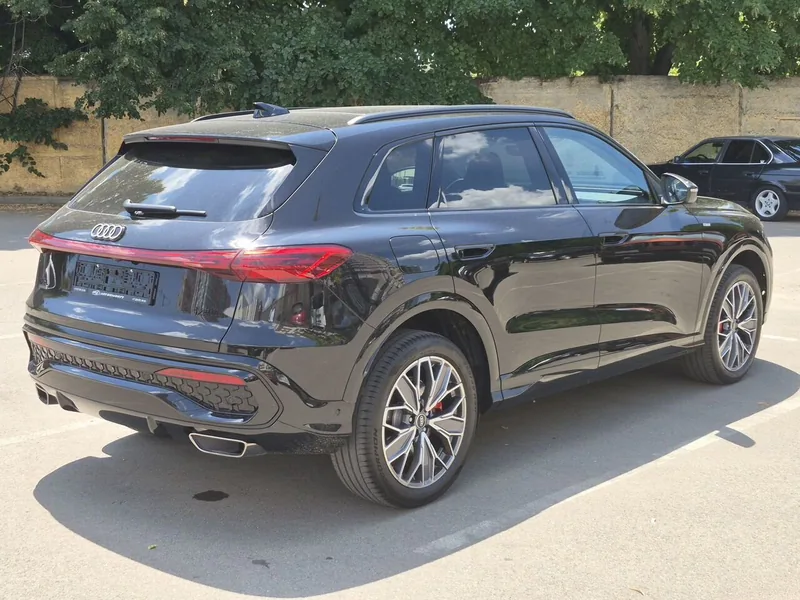 Audi Q5L 2026 — купить в автосалоне «Алмаз Авто», ст. Динская — фото 6