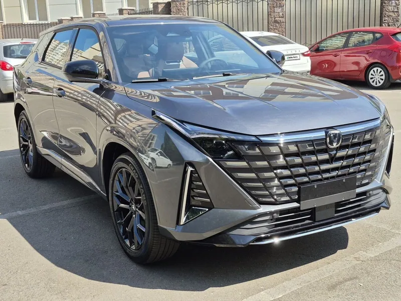 Changan UNI-Z 2026 — купить в автосалоне «Алмаз Авто», ст. Динская — фото 1