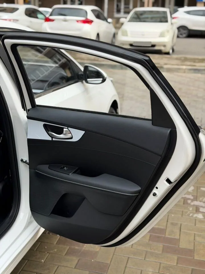 Kia K3 2026 — купить в автосалоне «Алмаз Авто», ст. Динская — фото 13