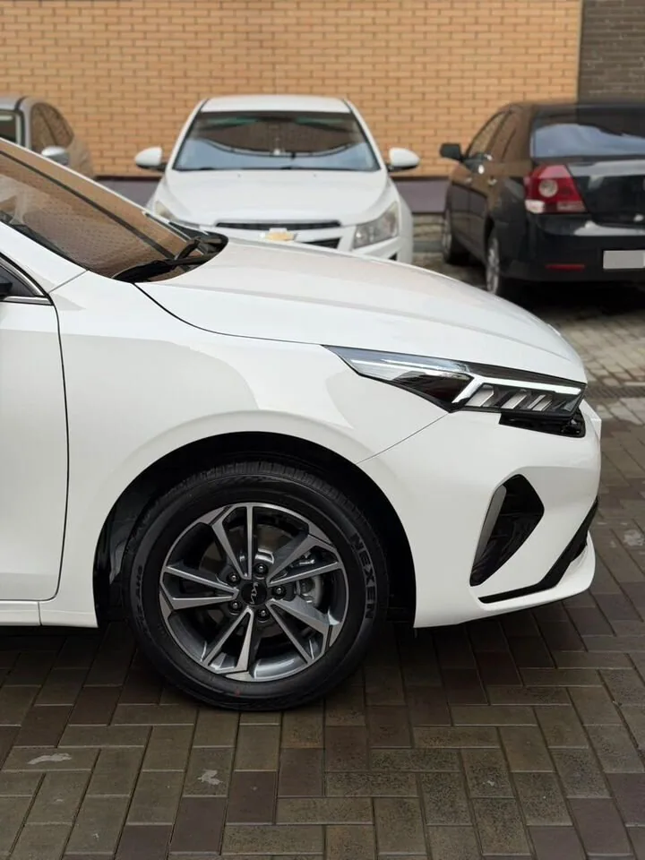 Kia K3 2026 — купить в автосалоне «Алмаз Авто», ст. Динская — фото 3